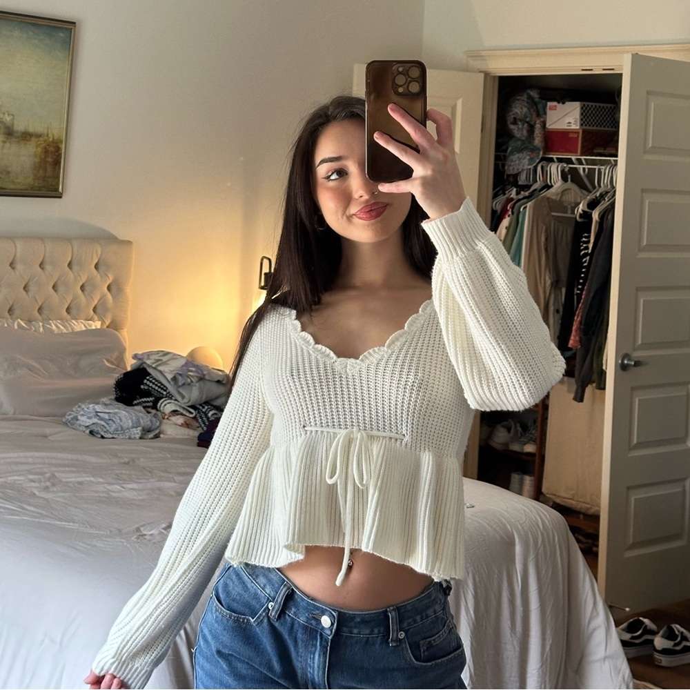 White Knit Scalloped Sweater